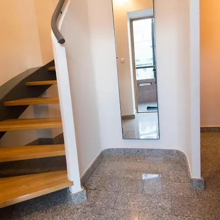 Apartment Lucky - Wita Stwosza 15 Old Town