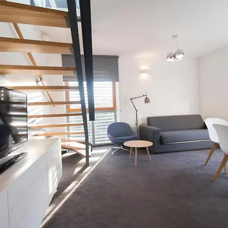 Lucky - Wita Stwosza 15 Old Town Apartment